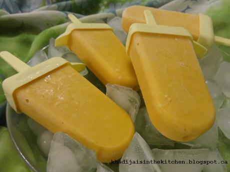 SUCETTES GLACÉES À LA MANGUE / MANGO ICE POPS / PALETAS HELADAS DE MANGO /  مصاصات المانجو المجمدة