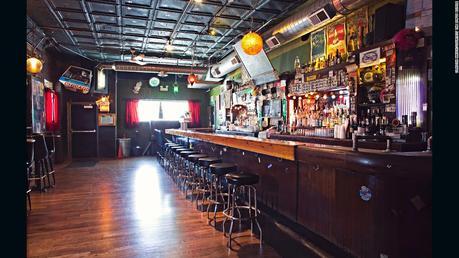 Dive Bars in Chicago