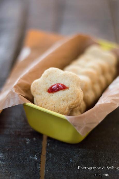 Coconut Cookies using Nutiva Organic Virgin Coconut Oil