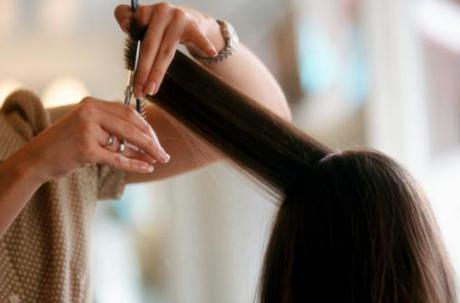 Top 10 Tips for Growing Longer Healthier Hair