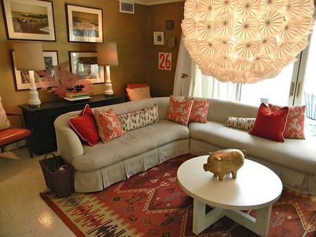 ???? and the traveling art/lamps