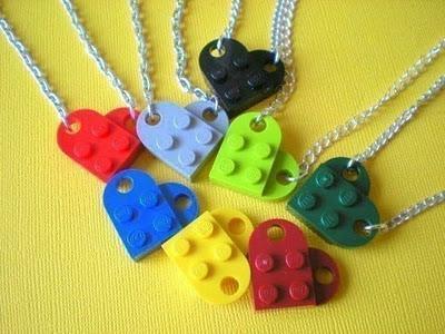 Minute Make - Valentine Lego necklace