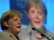 Viral Video: Angela Merkel Keeps Calm Carries (despite Having Five Beers Spilled Down Back)