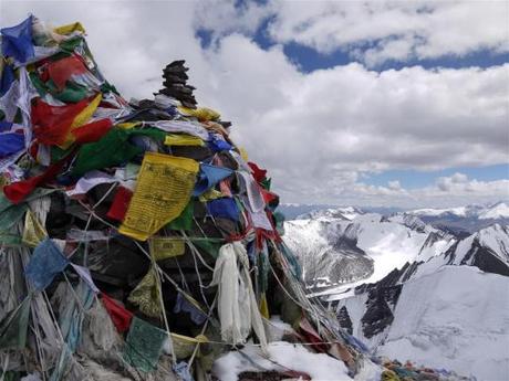 Climbing Stok Kangri (6130m)