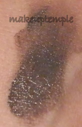 Product Reviews: Cream Eye Shadow: Illamasqua:  Illamsqua Cream Eye Shadow Intrude Review & Swatches