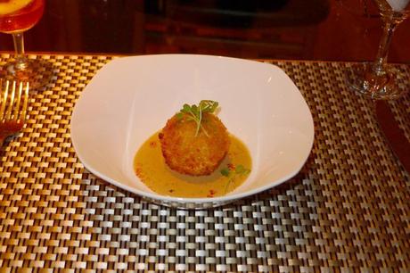 Extravaganza Amuse Bouche – Arancini And The Italian Daisy