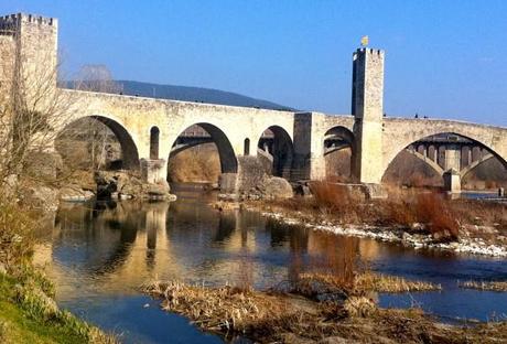 besalu-bridge