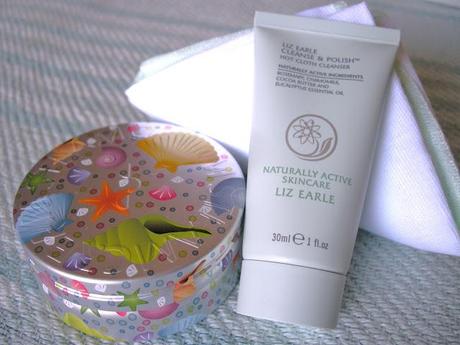 Give away! Liz Earle Cleanse & Polish and Steam Cream!