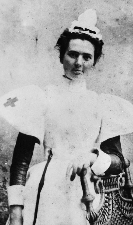 Portraits of Nurses at War