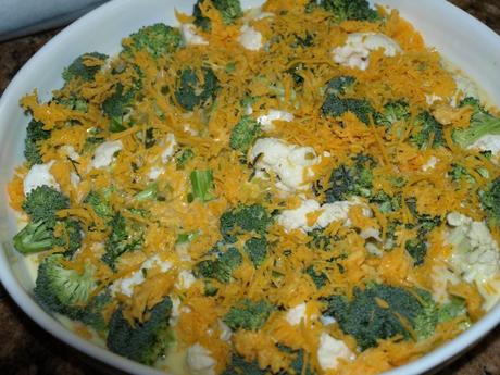 Crustless Broccoli and Cauliflower Quiche