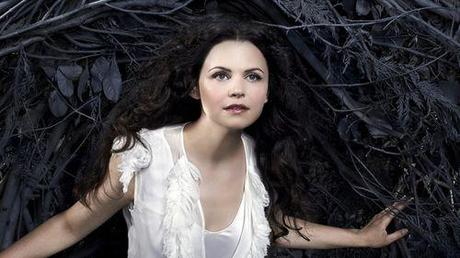 Ginny Goodwin as Snow White in Once Upon a Time