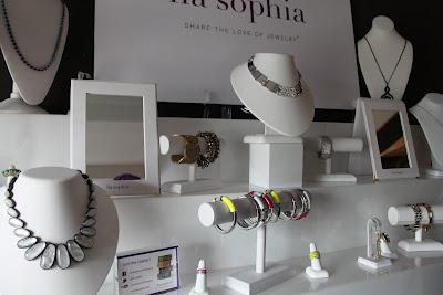 Lia Sophia Spring/Summer 2012 Collection