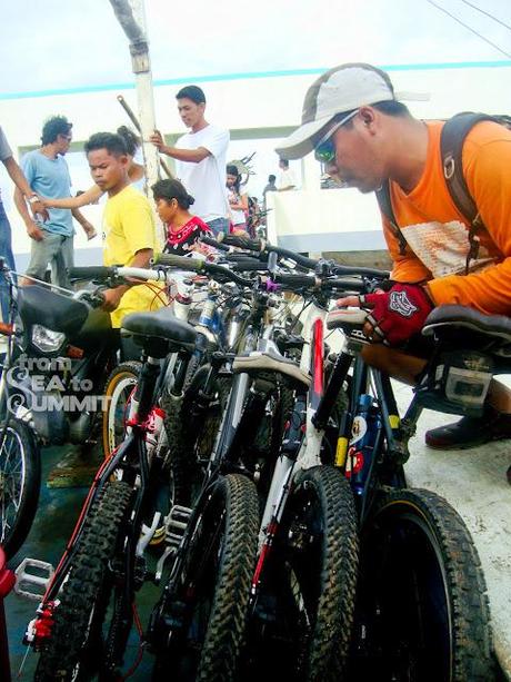 Olango Island : Biking Trip