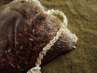 Mighty Leaf: Chocolate Mint Truffle [Organic Tea Review]