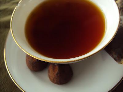 Mighty Leaf: Chocolate Mint Truffle [Organic Tea Review]