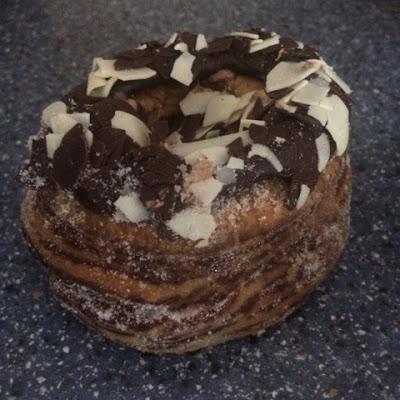 Today's Review: Dum Dum Donutterie Zebra Cronut