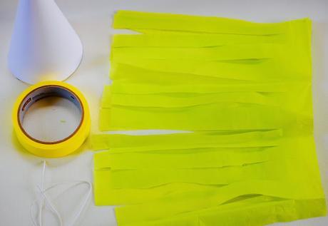 DIY Pineapple Party Hat!