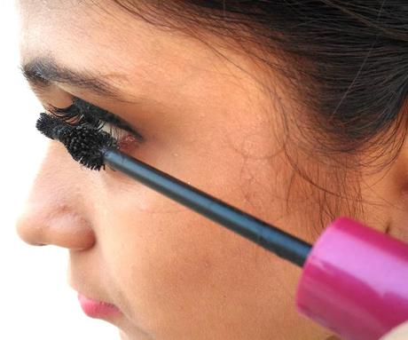 ORIFLAME THE ONE EYES WIDE OPEN MASCARA