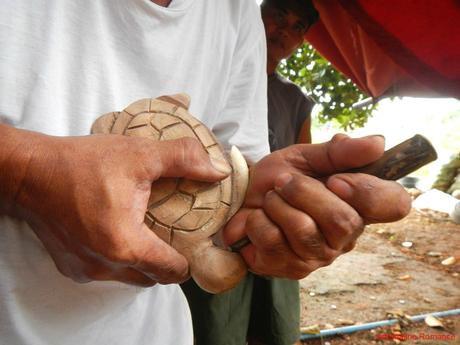 Woodcarving by Backstreet Academy