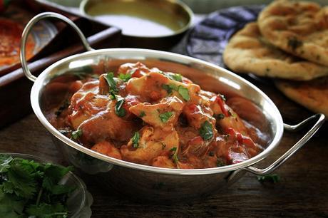 Paleo Dinner Recipes: Spicy Chicken Balti featured image
