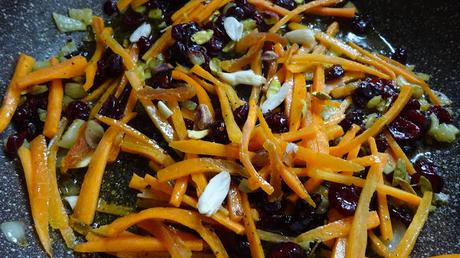 persian-jewled-rice-easy-vegan-healthy-vegetarian-ramadan-recipes-persian-cuisine-almonds-rose-carrots-banaspati-Eid
