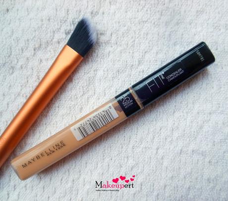 Maybelline Fit Me Concealer (25) Medium // Review & Swatch