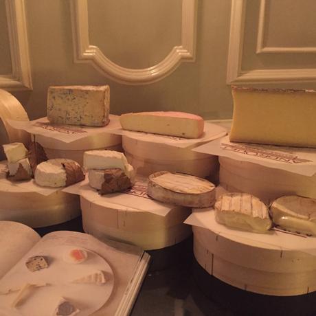 Enjoy wine and cheese pairings in the 1901 Lounge at the 5 Star Andaz Hotel, Liverpool Street