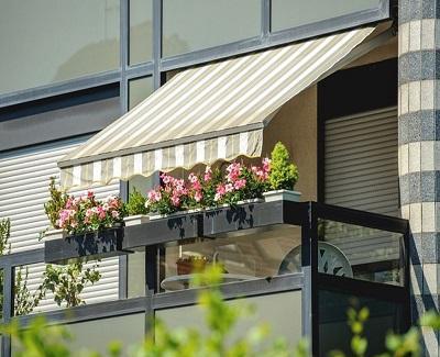 Different Types of Folding Arm Awnings1