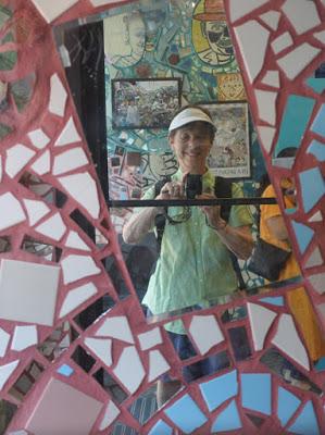 MAGNIFICENT MOSAIC MURALS: Philadelphia’s Magic Gardens