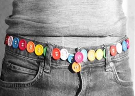 Clothes Buttons Recycled and Transformed Into a Decorative Belt
