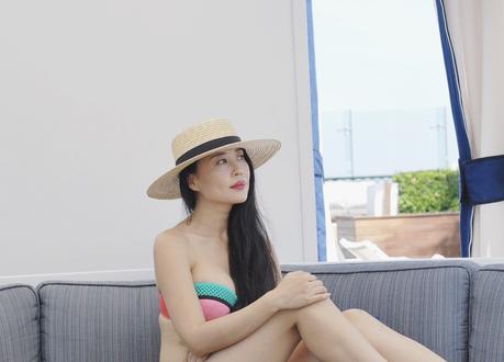 Summer Beauty | Poolside Glow