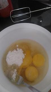 Ombre Chiffon Cake and Mango Curd Cream