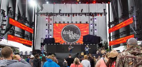 CMT Music Fest 2016: Drake White & The Big Fire on the Main Stage!