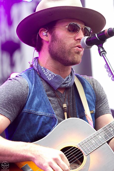 CMT Music Fest 2016: Drake White & The Big Fire on the Main Stage!