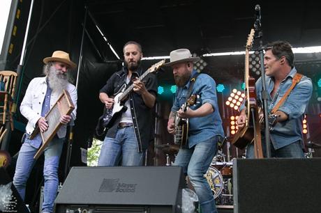 CMT Music Fest 2016: Leah Daniels and The Washboard Union on the Maple Leaf Stage!