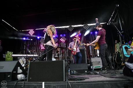 CMT Music Fest 2016: Leah Daniels and The Washboard Union on the Maple Leaf Stage!