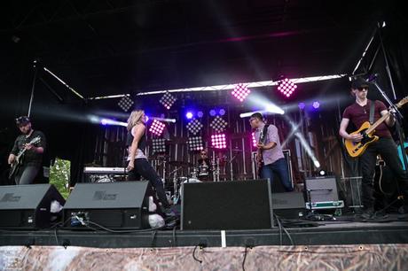 CMT Music Fest 2016: Leah Daniels and The Washboard Union on the Maple Leaf Stage!