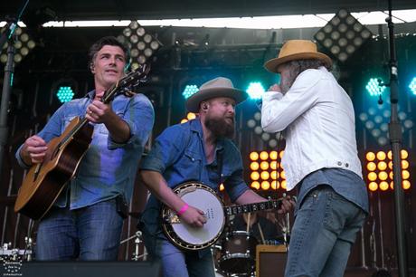 CMT Music Fest 2016: Leah Daniels and The Washboard Union on the Maple Leaf Stage!