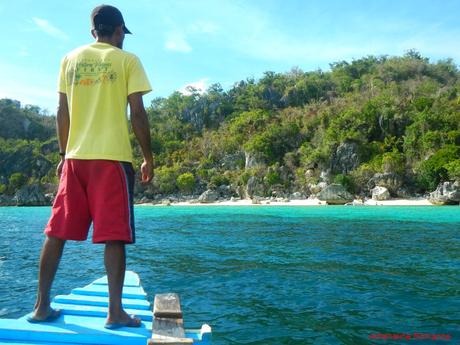 Island Hopping in Islas de Gigantes: Visiting the Sandy Shores of a Summer Paradise