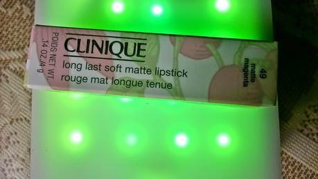 Clinique Long Last Soft Matte Lipstick in Matte Magenta Review