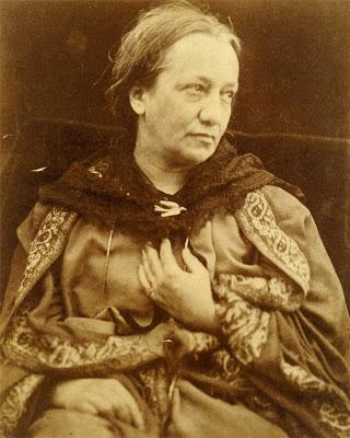 Book Review: Julia Margaret Cameron by Herself, Virginia Woolf and Roger Fry