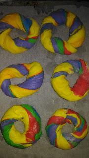 Rainbow Bagels - How to make Bagels and create Magic with your hands
