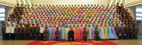 Commemorative photo of Kim Jong Un, senior KPA command personnel and participants in a performance contest of KPA officers' wives (Photo: Rodong Sinmun/KCNA).
