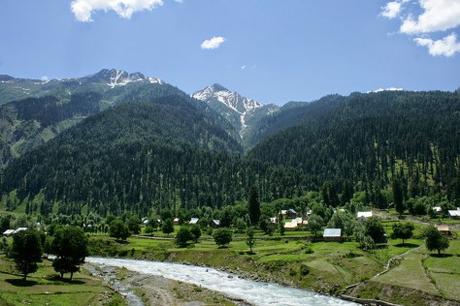 10 Adventure Activities in Kashmir