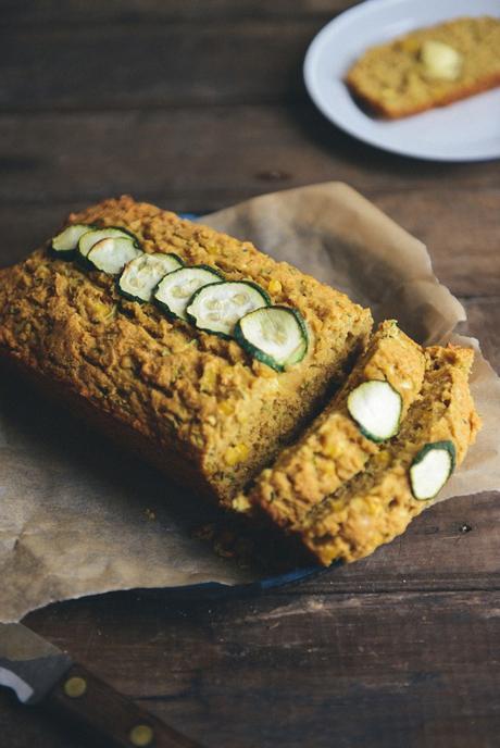 Whole Grain Zucchini Cornbread by With The Grains // www.WithTheGrains.com