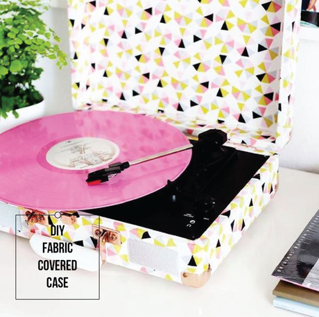 DIY du Jour: 5 Record Player Upgrades and Stand Ideas