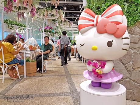 Hello Kitty Orchid Garden Café
