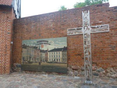 Backpacking in Poland: Top 20 Places to Visit in Starogard Gdański War Memorial in Starogard Gdański.