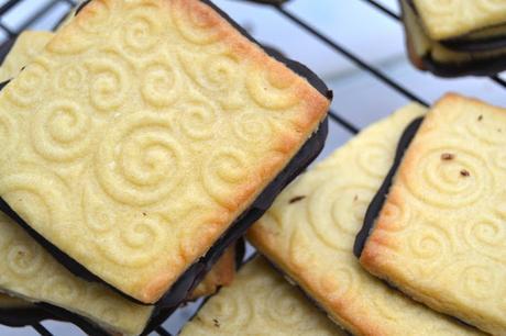 Easy Sugar Cookies That Hold Their Shape (and a rolling pin giveaway)!