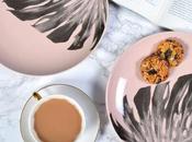 Product Styled Ways: Pink Palm Leaf Plate
